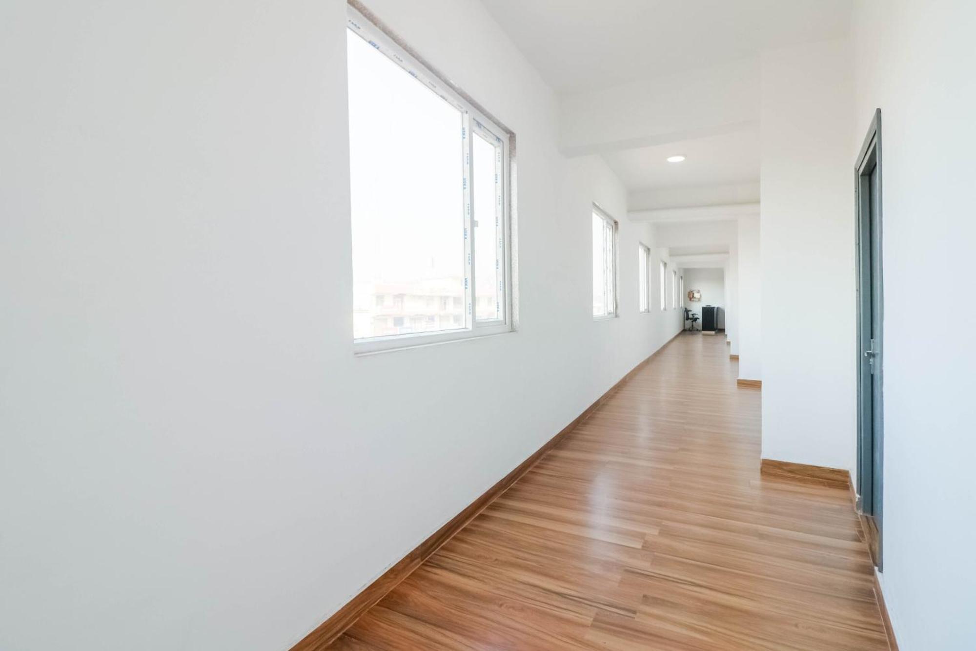 Townhall Bhiwadi Εξωτερικό φωτογραφία